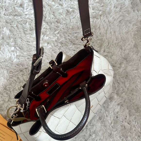 Dooney and Bourke Bag - Picture 7 of 11
